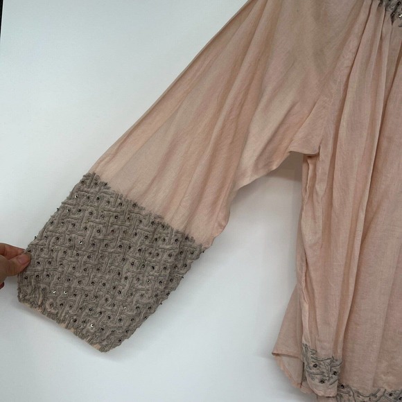Parker Blouse Womens Sz Small Pink Gray Embroidery Sequins Beaded Long Sleeve - Picture 4 of 9